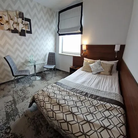 Cynamon Hotel 3*