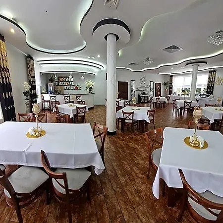 Otel Cynamon