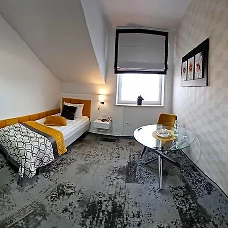Cynamon Otel 3*